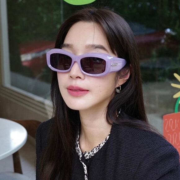 New! GIVENCHY Sunglasses GV40044U 78A, Authentic - Picture 9 of 13